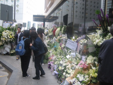 e0018143_0212311.jpg