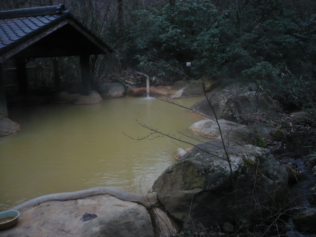 f0050468_0464279.jpg