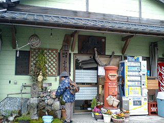 f0050468_1761.jpg