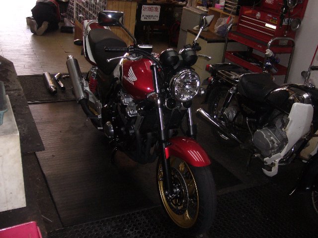 f0061705_2127217.jpg