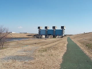 c0105785_8221100.jpg