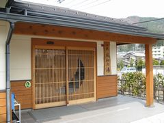 b0042334_2251074.jpg