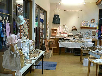 f0126934_0394946.jpg