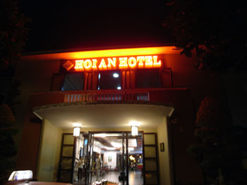 f0079980_1485993.jpg
