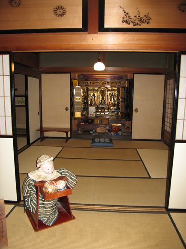 e0040345_12575632.jpg