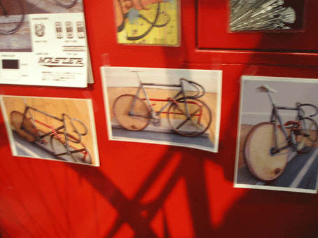 f0116175_23202830.gif