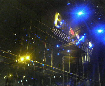 d0056881_2328851.jpg