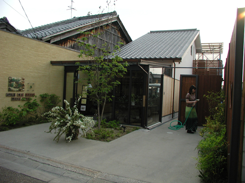 e0040345_15412456.jpg