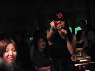 e0029132_1245469.jpg