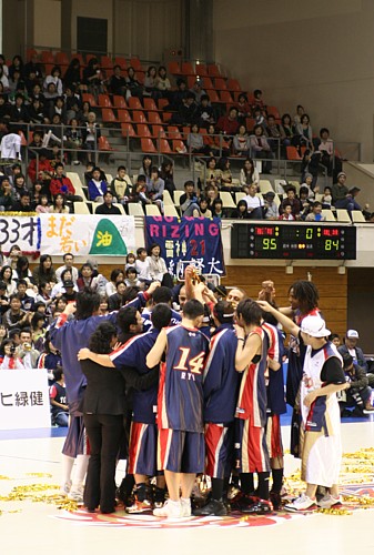 e0002214_2329575.jpg
