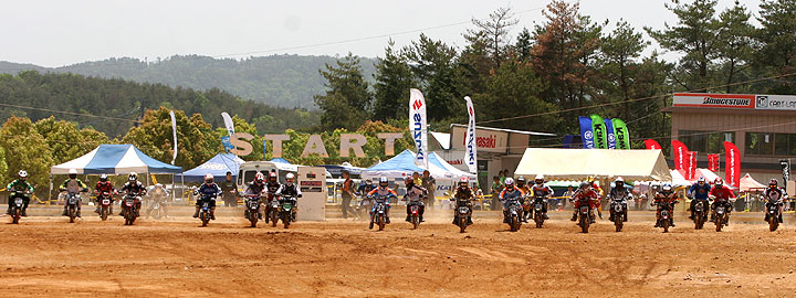 e0064321_15351878.jpg