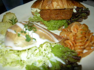 e0128702_13474944.jpg