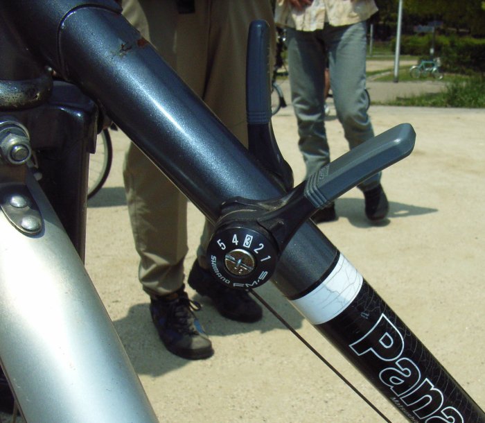 f0057944_004978.jpg