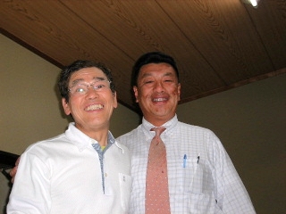 f0043559_2354546.jpg