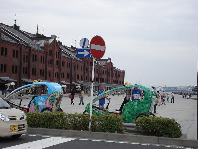 f0084806_1074695.jpg