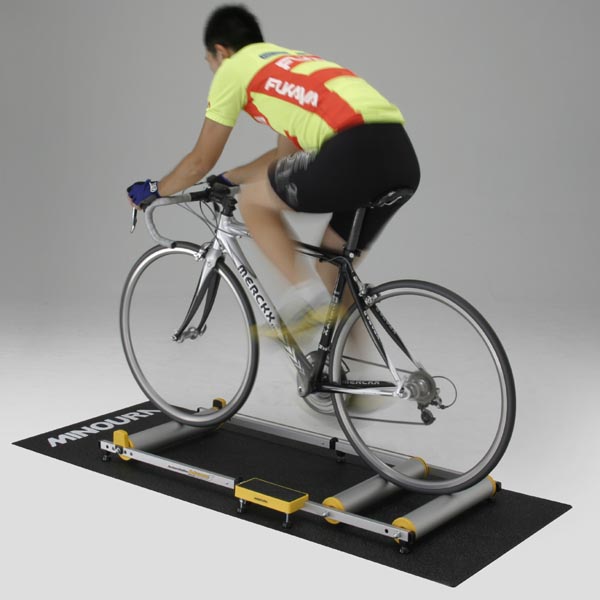 カートと自転車とダジャレ的 ...
