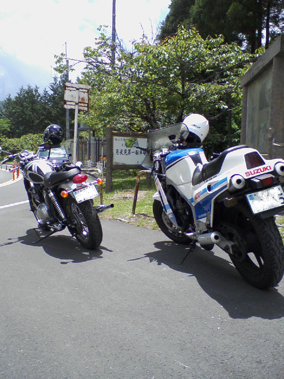 b0042903_00401.jpg