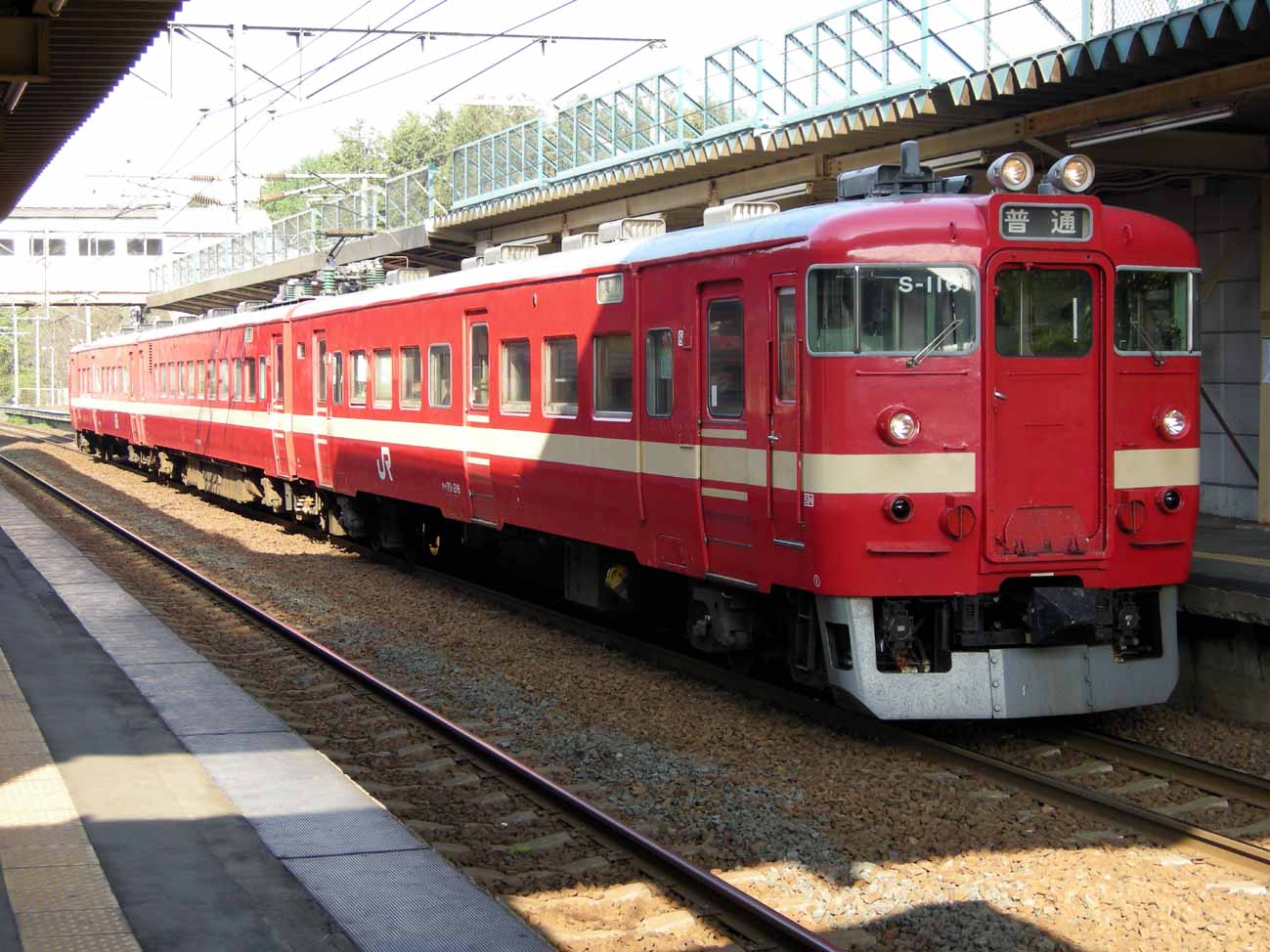 f0027355_2255375.jpg