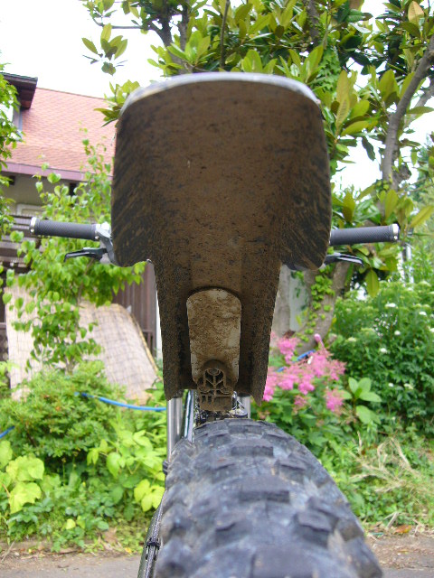 e0015108_1531346.jpg