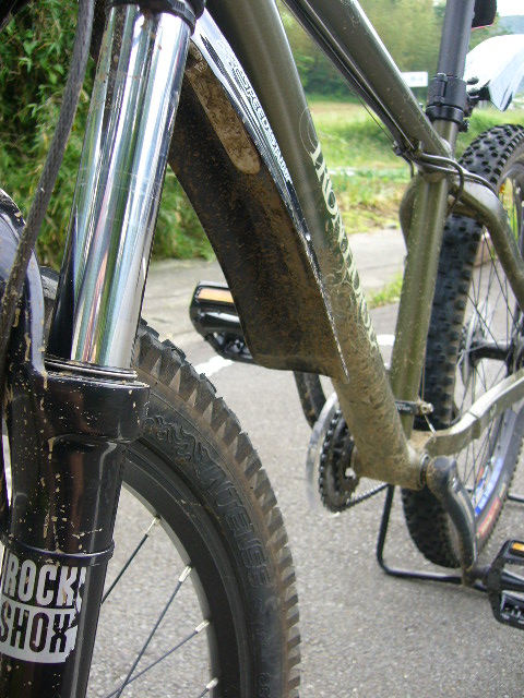 e0015108_1533813.jpg
