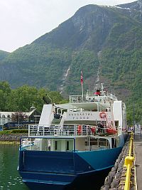 e0022175_225186.jpg