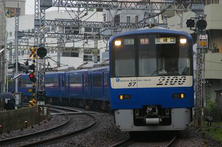 e0094492_2214455.jpg