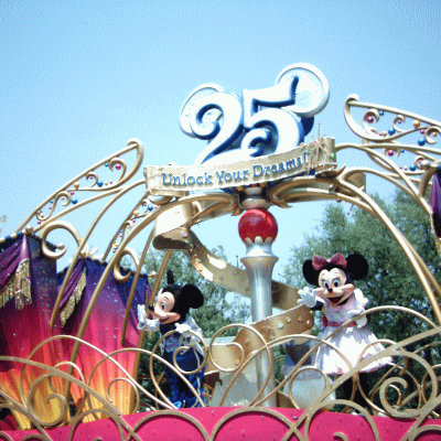 d0100192_21434663.gif