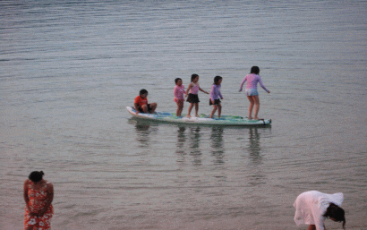 b0100637_100542.gif