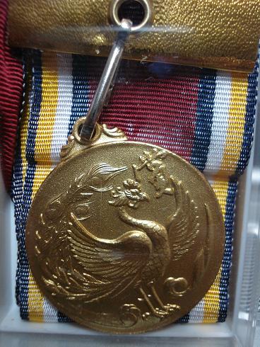 e0015108_8482073.jpg
