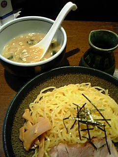 f0033075_1651781.jpg