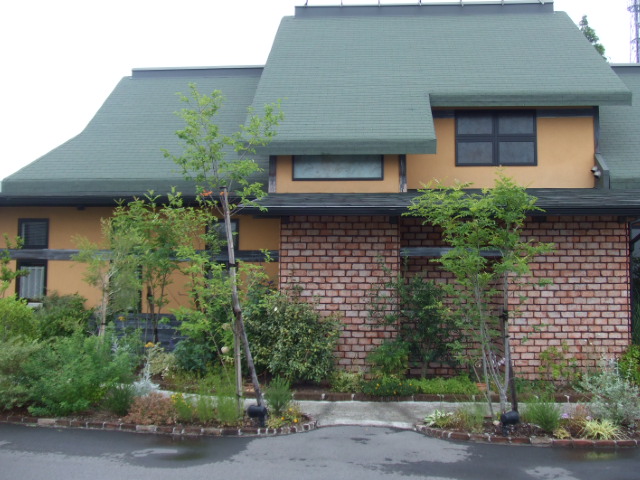 c0110930_2329516.jpg
