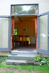 e0001860_23384992.jpg