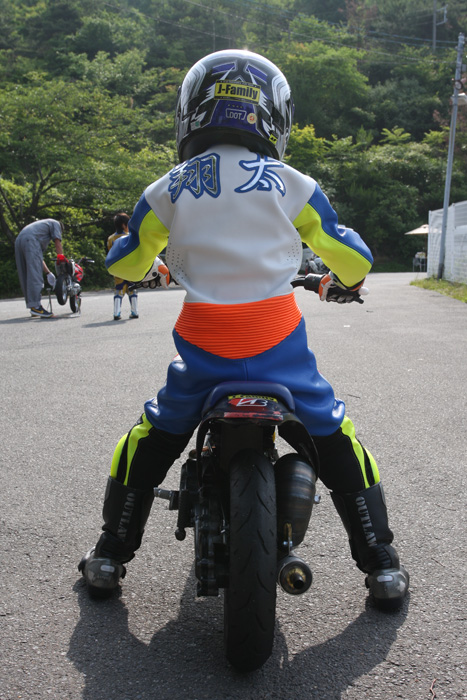 e0077010_22352487.jpg