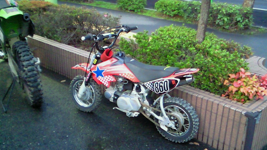 f0117723_2329417.jpg