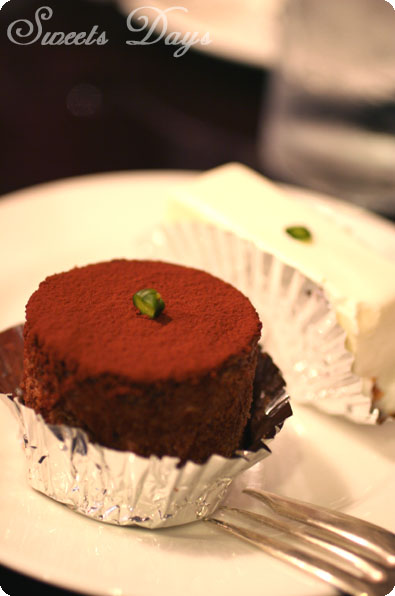 d0056059_1574820.jpg
