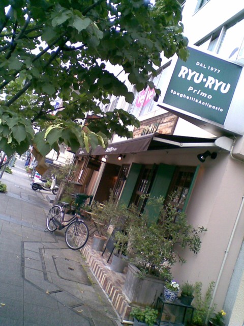 d0016409_117035.jpg