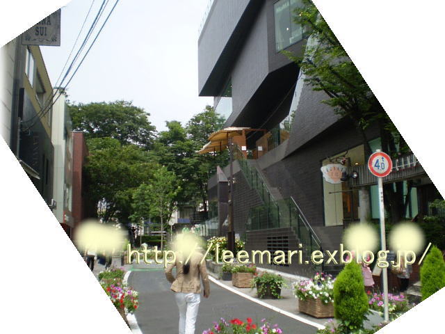 d0020443_2195345.jpg