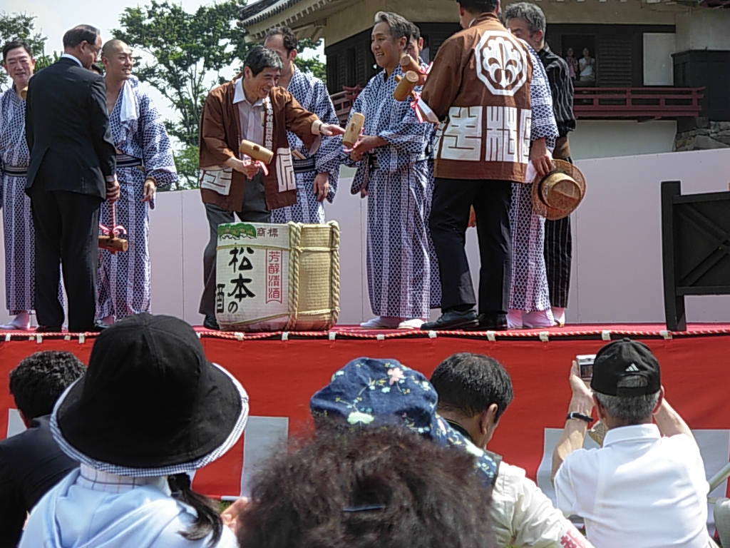 d0048366_028489.jpg