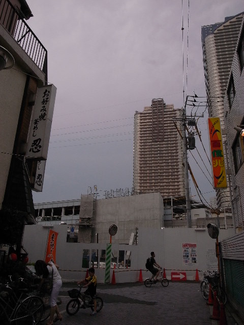 a0087341_03332100.jpg