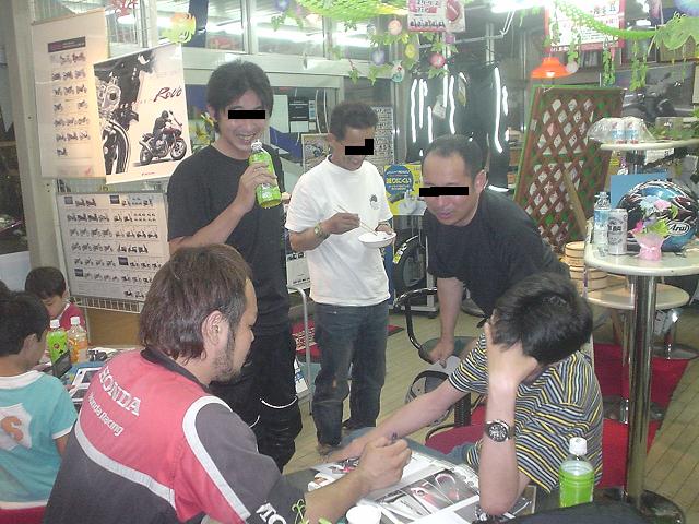 f0056935_1616284.jpg