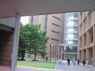 e0017290_11462.jpg