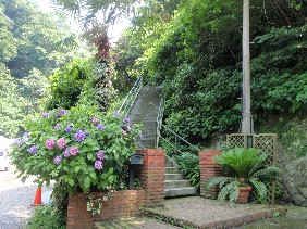 f0022024_23475763.jpg
