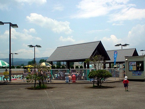 b0016043_21341291.jpg