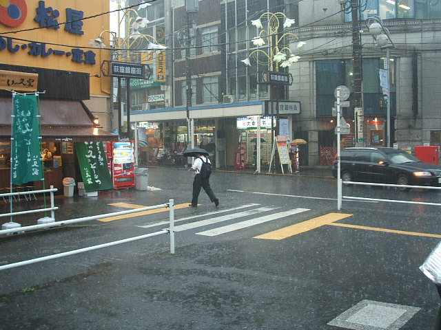 f0054720_030772.jpg