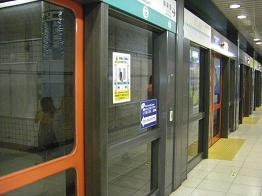 e0121993_1272440.jpg