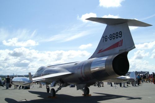 a0004359_0322649.jpg