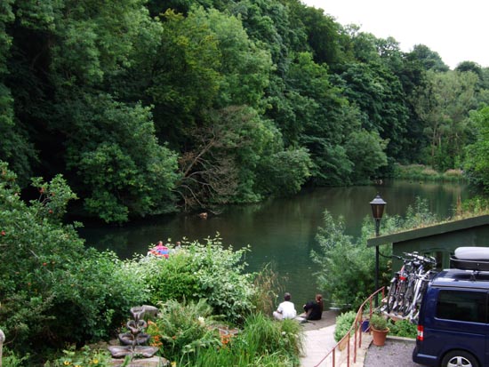 f0080372_23435150.jpg