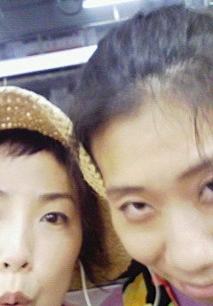 f0057456_0235100.jpg