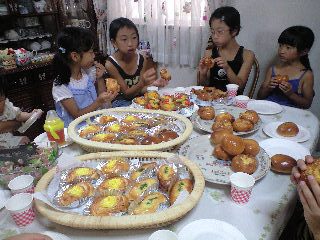c0106100_0103111.jpg