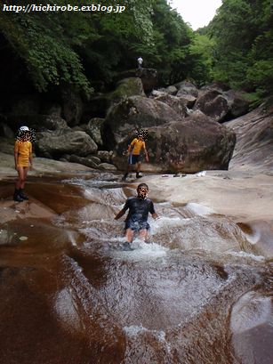 f0039446_1795761.jpg